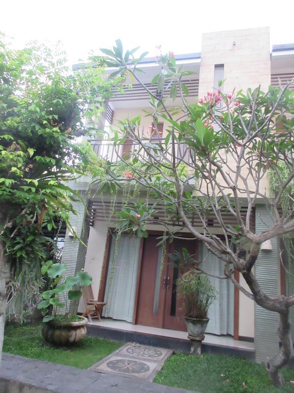 Rika Sanur Homestay מראה חיצוני תמונה